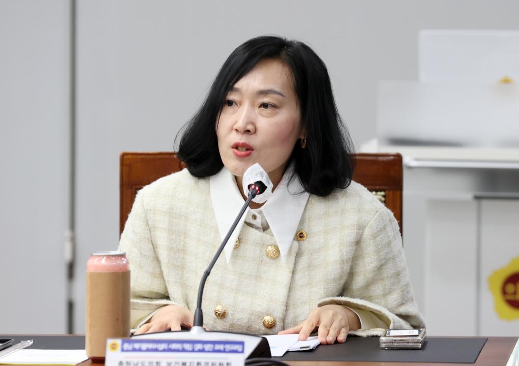 '김민수 의원 충남 폐기물처리시설의 사회적 책임 강화 방안 모색 연구모임' 게시글의 사진(25) '250320_김민수 의원 폐기물처리설 사회적 책임 강화 연구모임_35.JPG'