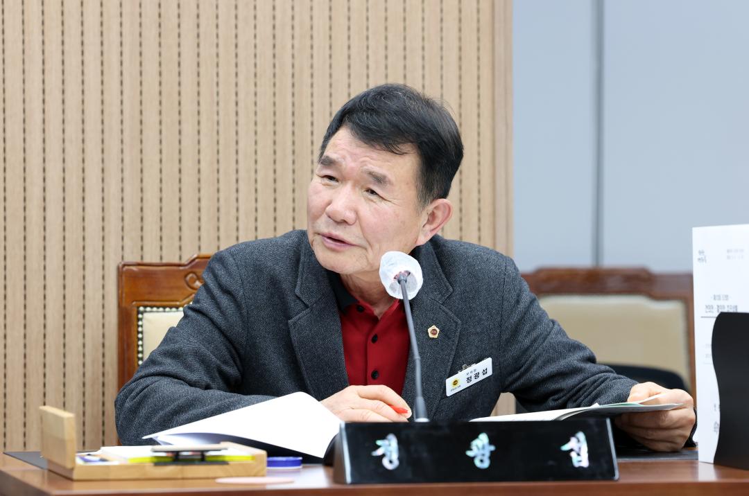 '제357회 임시회 제2차 보건복지환경위원회' 게시글의 사진(37) '0206_보건복지환경위원회95.jpg'