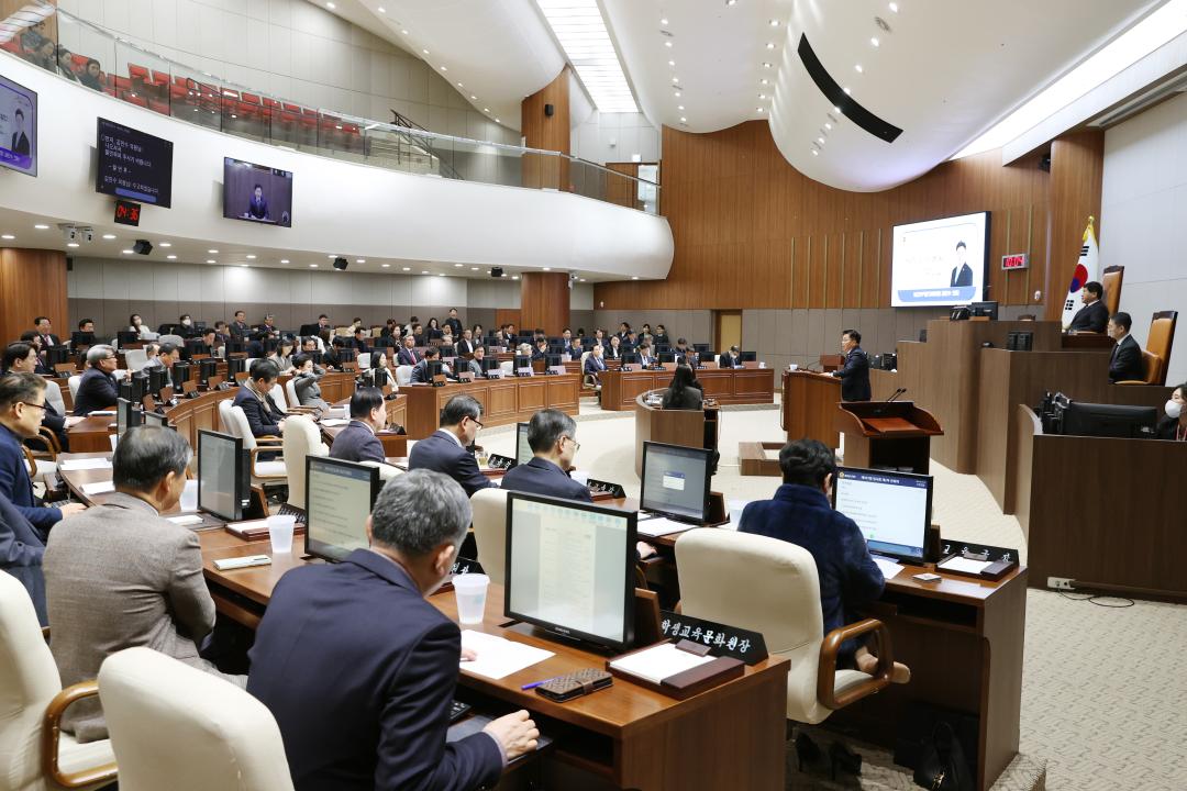 '제357회 임시회 제2차 본회의 5분 발언 (김민수 의원)' 게시글의 사진(7) '250219_제357회 임시회 제2차 본회의 (7).JPG'