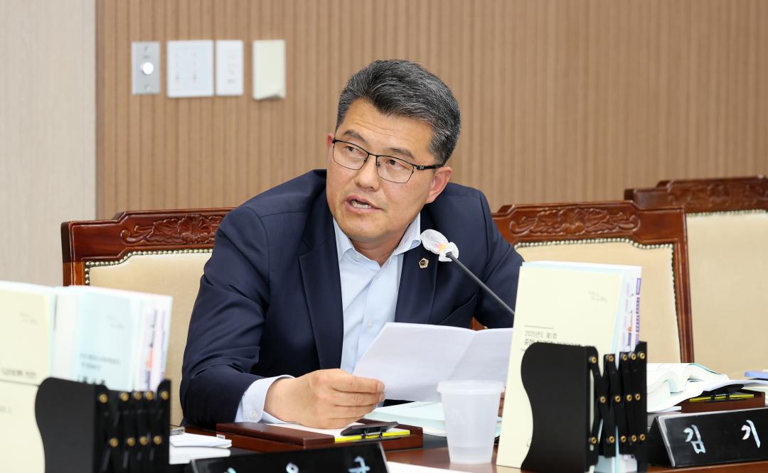 '제358회 임시회 예산결산특별위원회' 게시글의 사진(93) '250417_제358회 임시회 예산결산특별위원회_145.JPG'