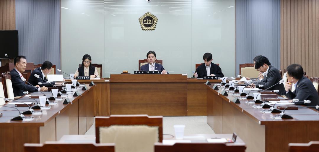 '제1차 충남대전 행정통합 특별위원회' 게시글의 사진(3) '250408_충남대전 행정통합 특별위원회 제1차_17.JPG'