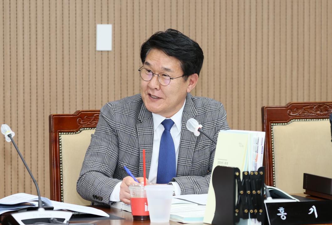 '제358회 임시회 예산결산특별위원회' 게시글의 사진(74) '250417_제358회 임시회 예산결산특별위원회_125.JPG'
