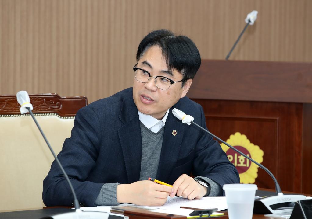 '충남연구원 원장 후보자 인사청문특별위원회 제1차' 게시글의 사진(22) '250217_충남연구원장 후보자 인사청문특위 1차_23.JPG'