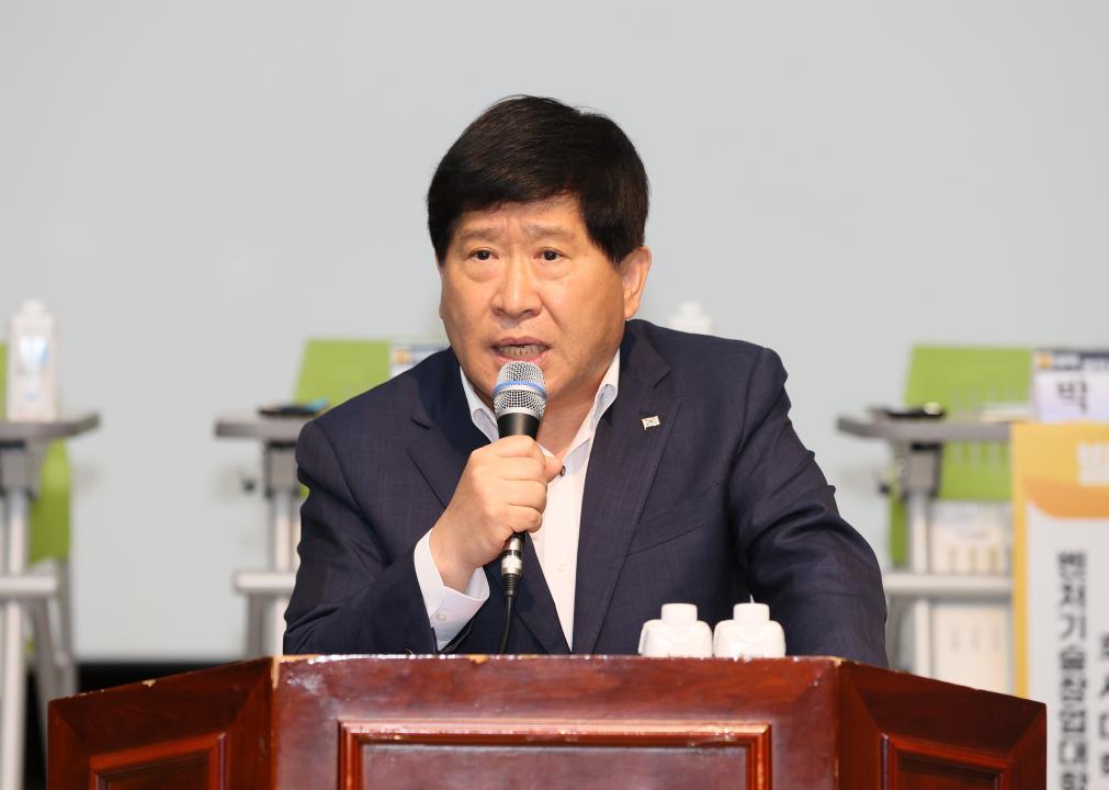 '이현숙 의원 충남 소상공인 및 골목상권 활성화 방안 마련 의정토론회' 게시글의 사진(28) '250502_이현숙 의원 소상공인 활성화 의정토론회_33.JPG'