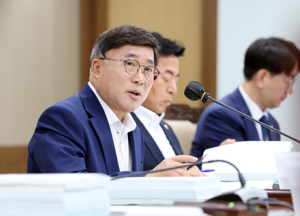 '제360회 임시회 제1차 기획경제위원회' 게시글의 사진(46) '0716_기경위41.jpg'