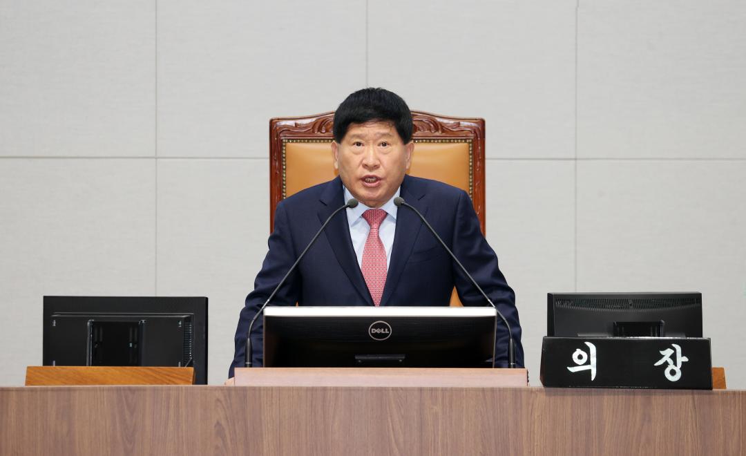 '제362회 정례회 제1차 본회의' 게시글의 사진(3) '251105_제362회 정례회 제1차 본회의_05.JPG'