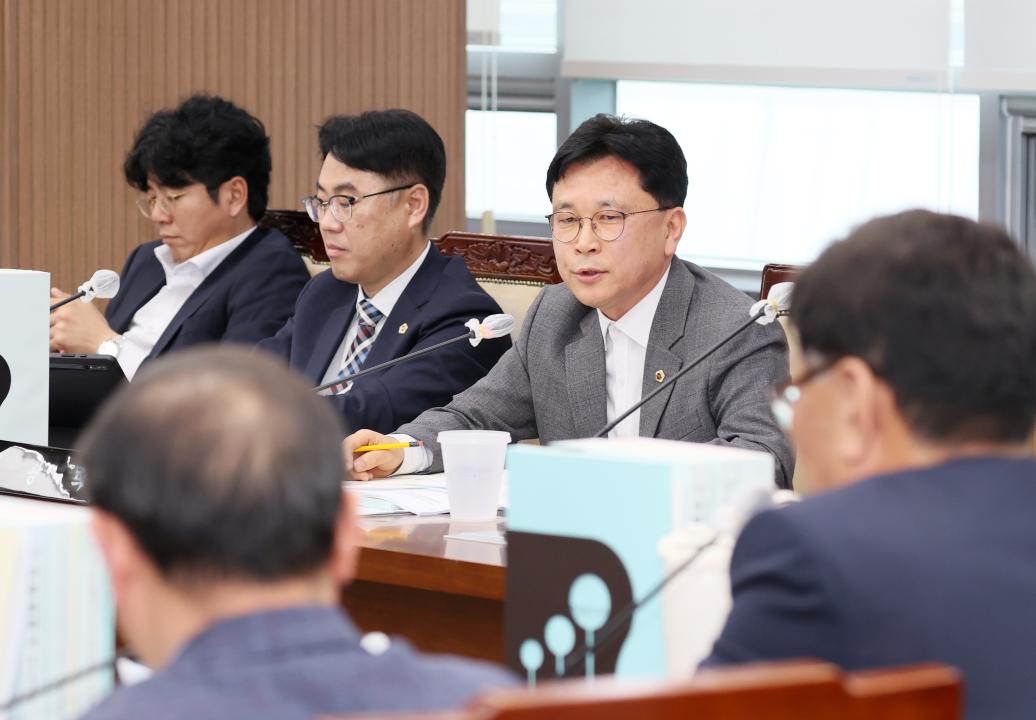 '제358회 임시회 예산결산특별위원회' 게시글의 사진(50) '250417_제358회 임시회 예산결산특별위원회_78.JPG'