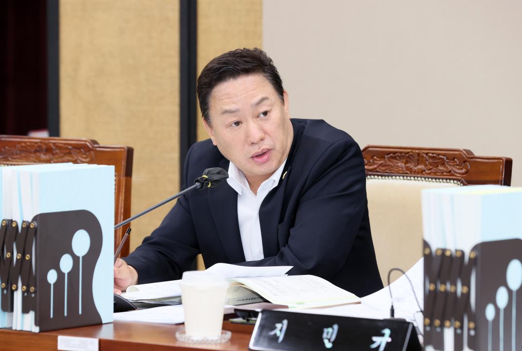 '제361회 임시회 제1차 기획경제위원회' 게시글의 사진(49) '2500903_제361회 임시회 제1차 기획경제위원회_52.JPG'