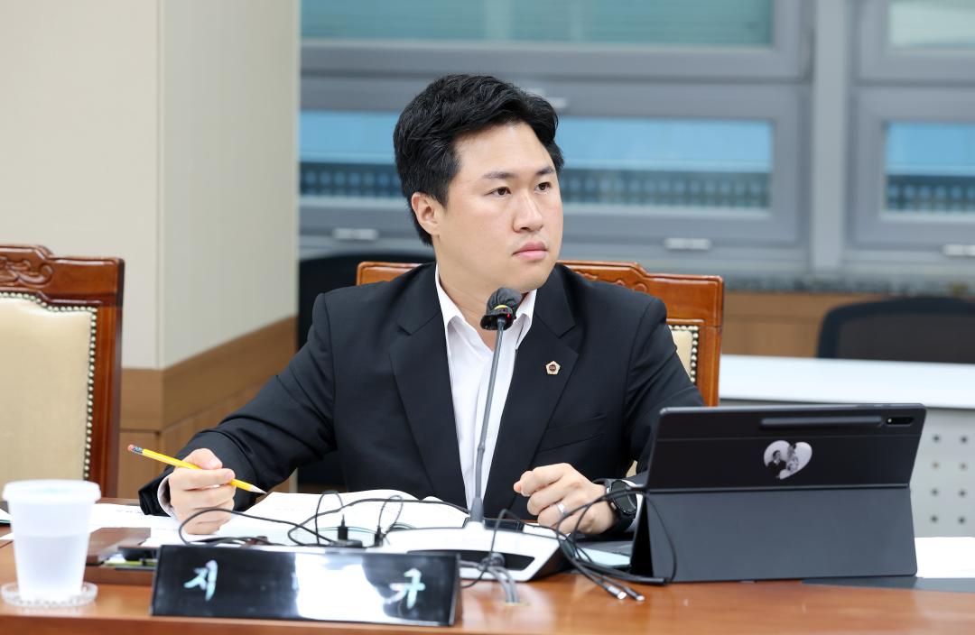 '제360회 임시회 제1차 기획경제위원회' 게시글의 사진(49) '0716_기경위54.jpg'