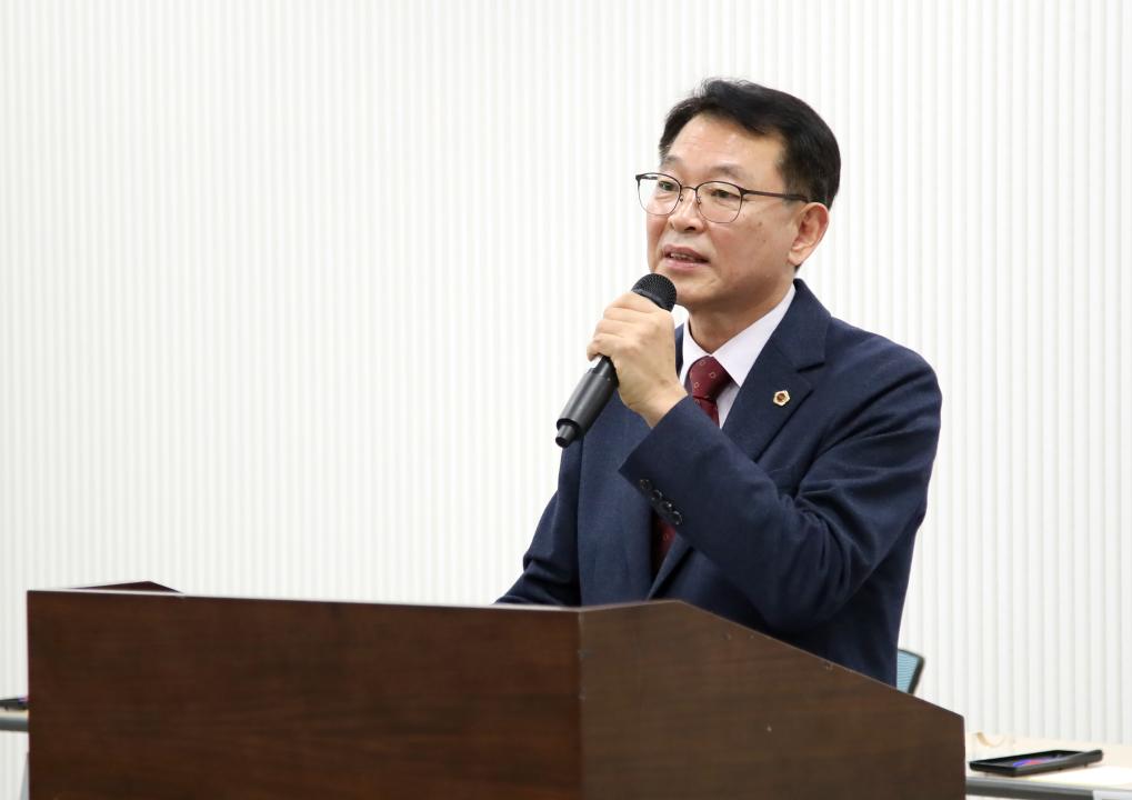 '도로·철도·항만·경제자유구역 새해 당진 핵심 현안 의정토론회 이해선 의원' 게시글의 사진(8) '0205_도로,철도,항만,경제자유구역 새해 당진 핵심 현안 의정토론회 이해선 의원_5.jpg'