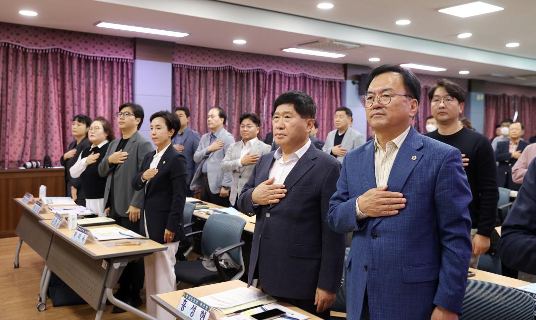 '디지털 대전환 시대의 문화유산 교육 의정토론회' 게시글의 사진(3) '231006_디지털 대전환 시대의 문화유산 교육 (2).jpg'