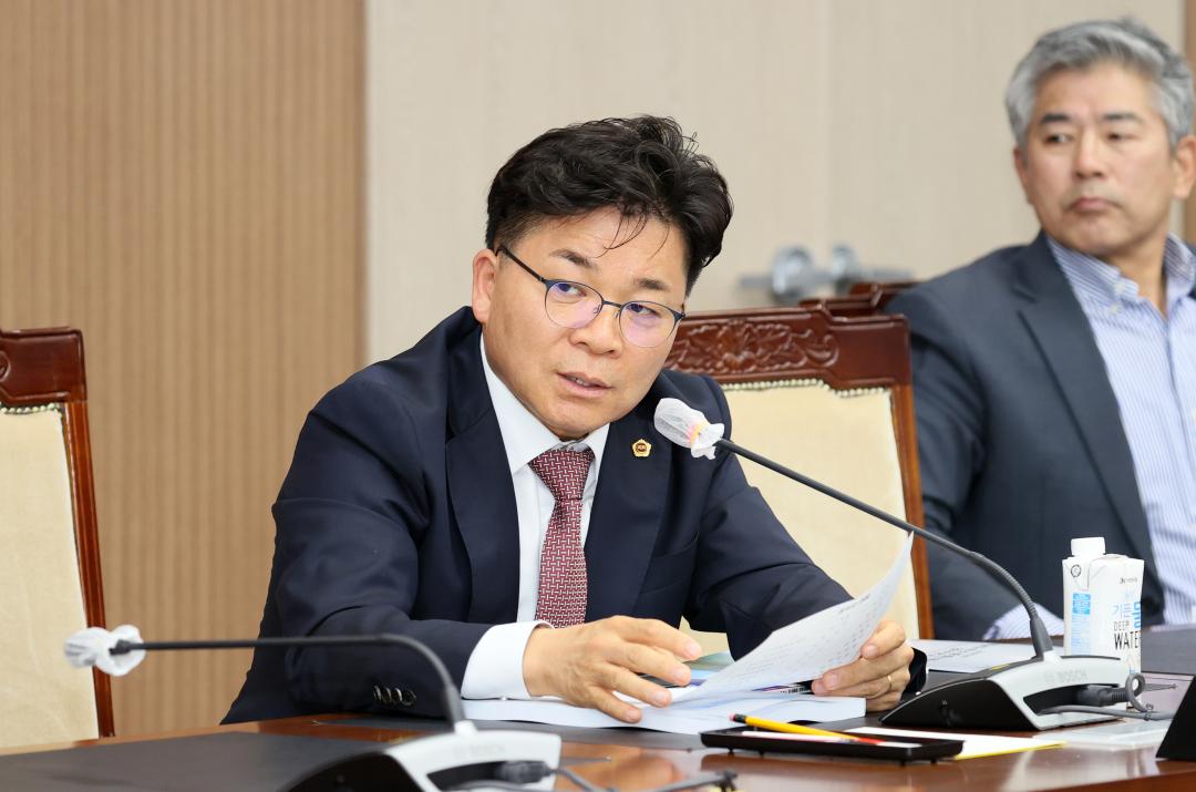 '제2차 충청남도 2045 탄소중립·녹색성장 실현을 위한 특별위원회' 게시글의 사진(57) '250421_2045탄소중립 녹생성장 특위_105.JPG'