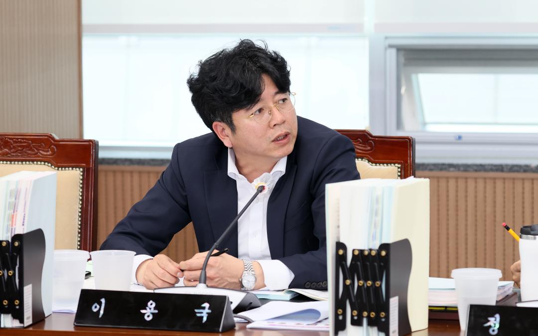 '제358회 임시회 예산결산특별위원회' 게시글의 사진(102) '250417_제358회 임시회 예산결산특별위원회_155.JPG'