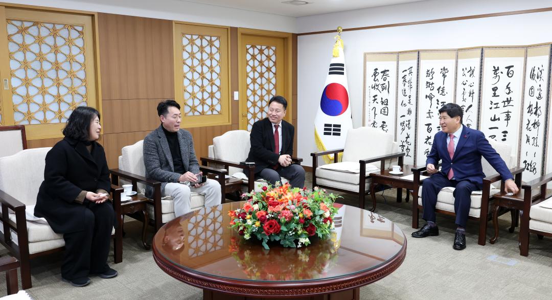 '대전CBS 신임 대표 접견' 게시글의 사진(16) '0105_대전CBS 대표이사 접견03.jpg'