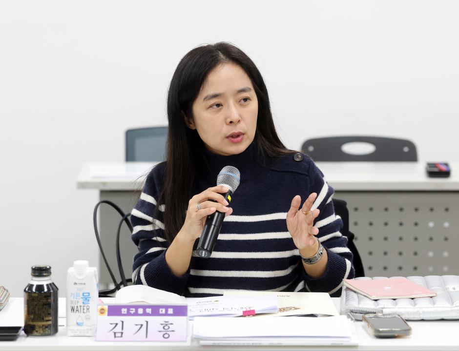 '농촌지역 공동체 활성화 정책 연구모임 최종보고회(대표 박미옥 의원)' 게시글의 사진(36) '1127_박미옥 의원 연구모임36.jpg'