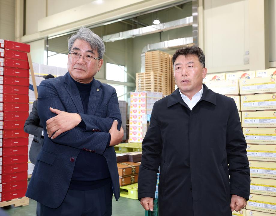 '제362회 정례회 농수산해양위원회 현장 방문' 게시글의 사진(119) '1114_농수산해양위원회 농협 현장방문39.jpg'