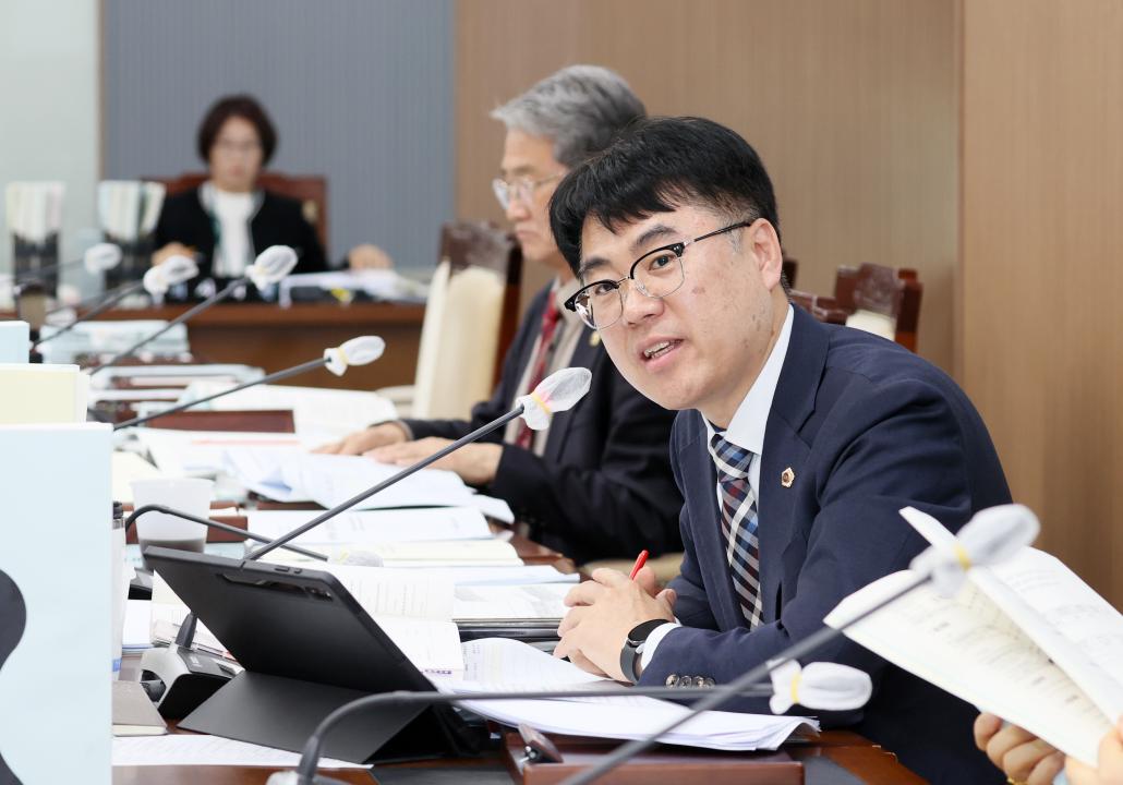 '제358회 임시회 예산결산특별위원회' 게시글의 사진(78) '250417_제358회 임시회 예산결산특별위원회_130.JPG'