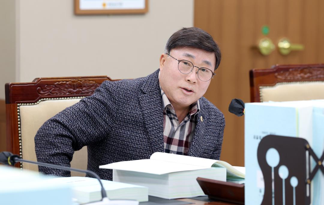 '제362회 정례회 제3차 기획경제위원회' 게시글의 사진(30) '1203_기획경제위원회40.jpg'