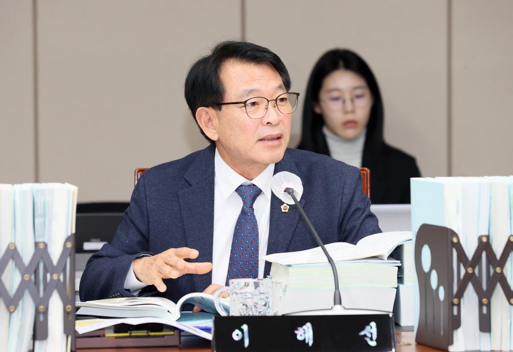 '제362회 정례회 제2차 건설소방위원회' 게시글의 사진(21) '251127_제2차 건설소방위원회_27.JPG'