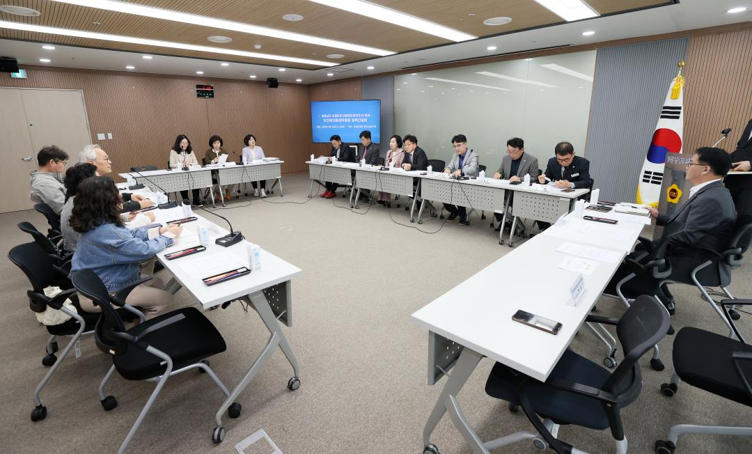 '보건복지환경위원회 충남요양보호사협회 정책간담회' 게시글의 사진(3) '250416_보복환위 충남요양보호사협회 정책간담회_07.JPG'