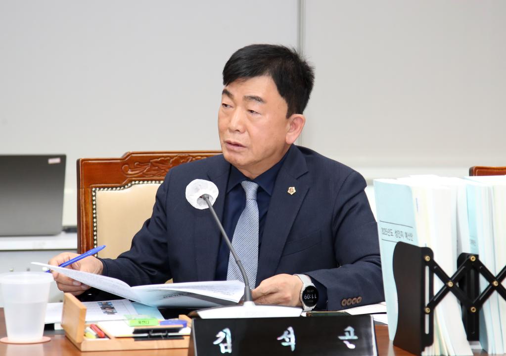 '제356회 정례회 제2차 보건복지환경위원회' 게시글의 사진(36) '241129_제356회 정례회 보복환위_51.JPG'