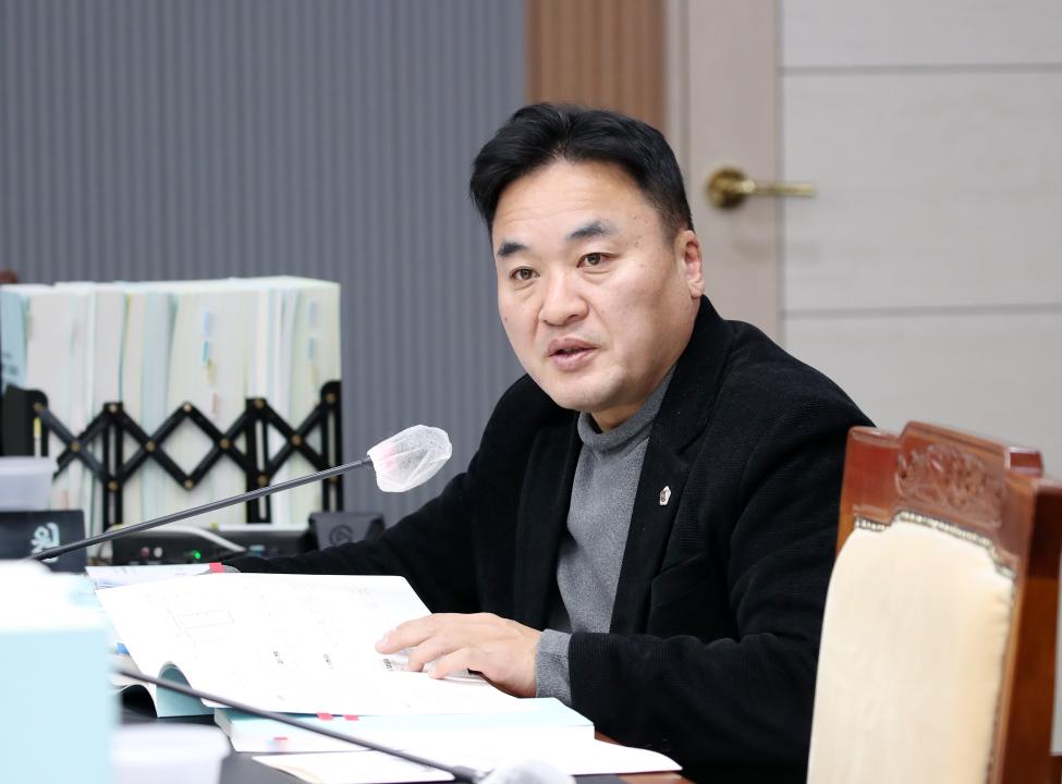 '제356회 정례회 제2차 보건복지환경위원회' 게시글의 사진(25) '241129_제356회 정례회 보복환위_37.JPG'