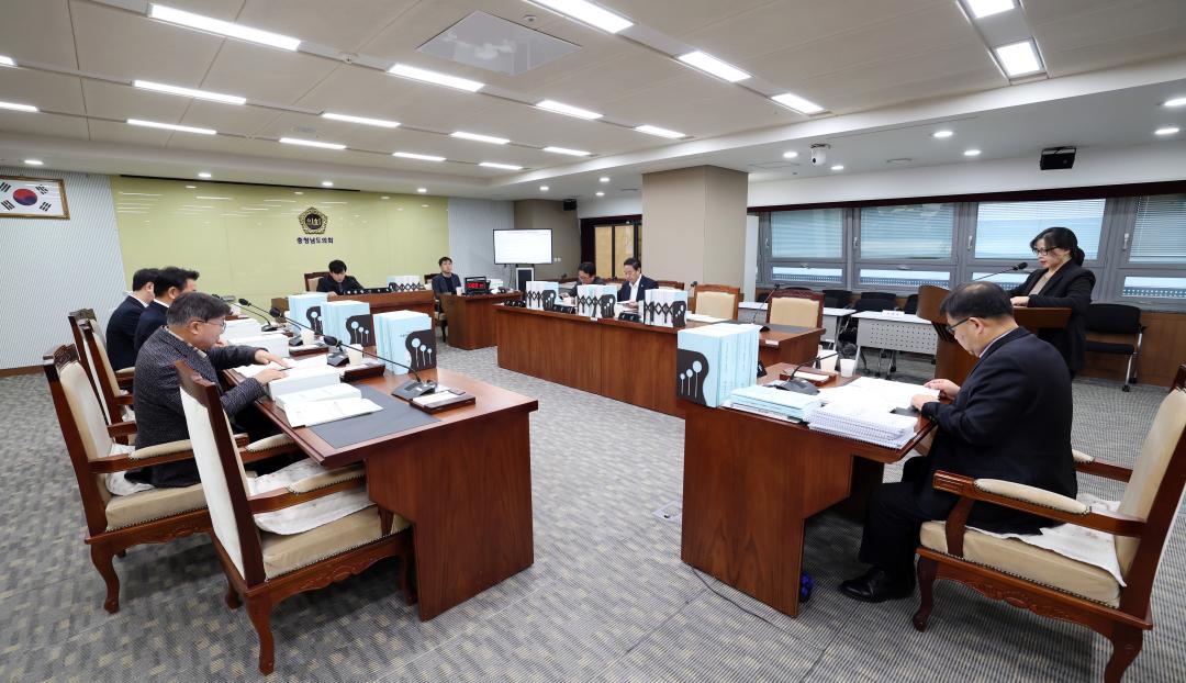 '제362회 정례회 제3차 기획경제위원회' 게시글의 사진(40) '1203_기획경제위원회09.jpg'