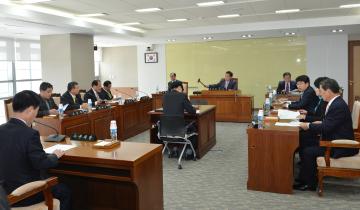 제261회 임시회 의회운영위원회(2013.04.08.)