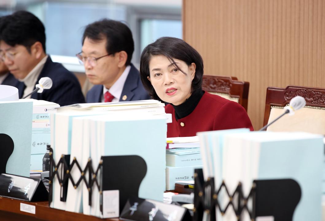 '제362회 정례회 제1차 예산결산특별위원회' 게시글의 사진(20) '1208_제362회 정례회 재1차 예산결산특별위원회_19.jpg'