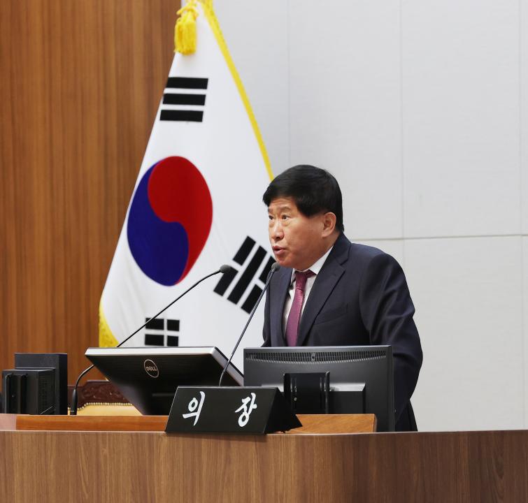 '제356회 정례회 제1차 본회의' 게시글의 사진(12) '241105_제356회 임시회 제1차 본회의 (123).JPG'