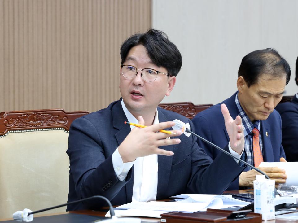 '충남형 유보통합 추진 지원을 위한 특별위원회' 게시글의 사진(19) '240828_충남형 유보통합 추진 지원 특별위원회_55.JPG'