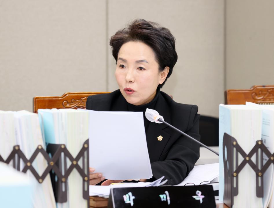 '제362회 정례회 제4차 농수산해양위원회' 게시글의 사진(16) '251203_제4차 농수산해양위원회_21.JPG'