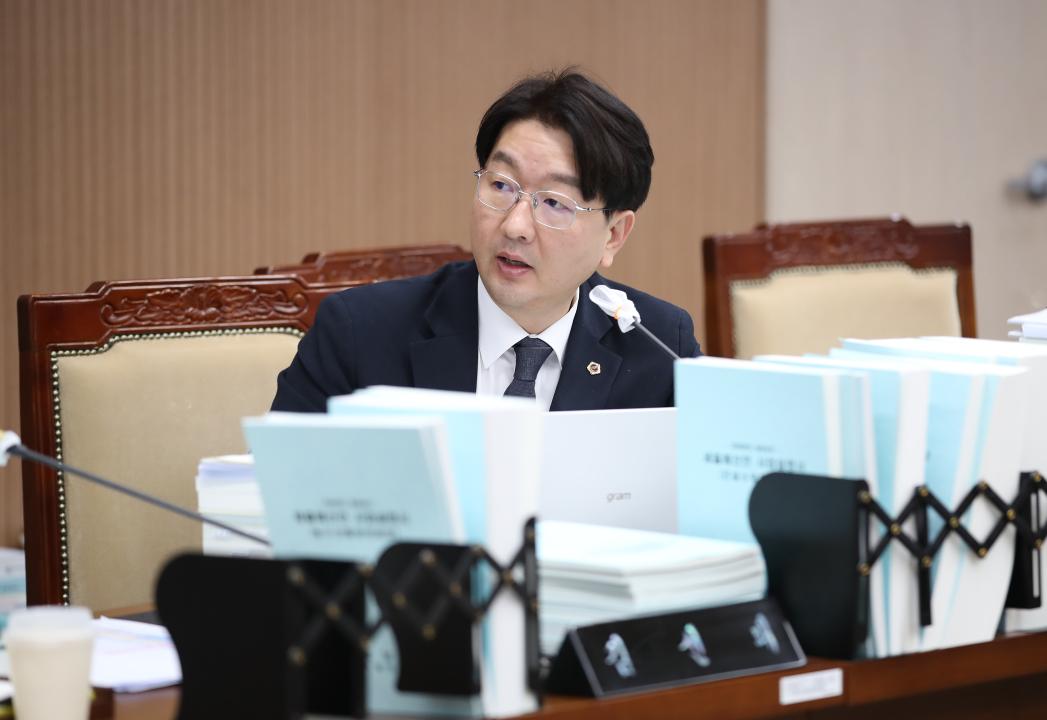 '제362회 정례회 제2차 예산결산특별위원회' 게시글의 사진(35) '1209_제2차 예결위_35.jpg'