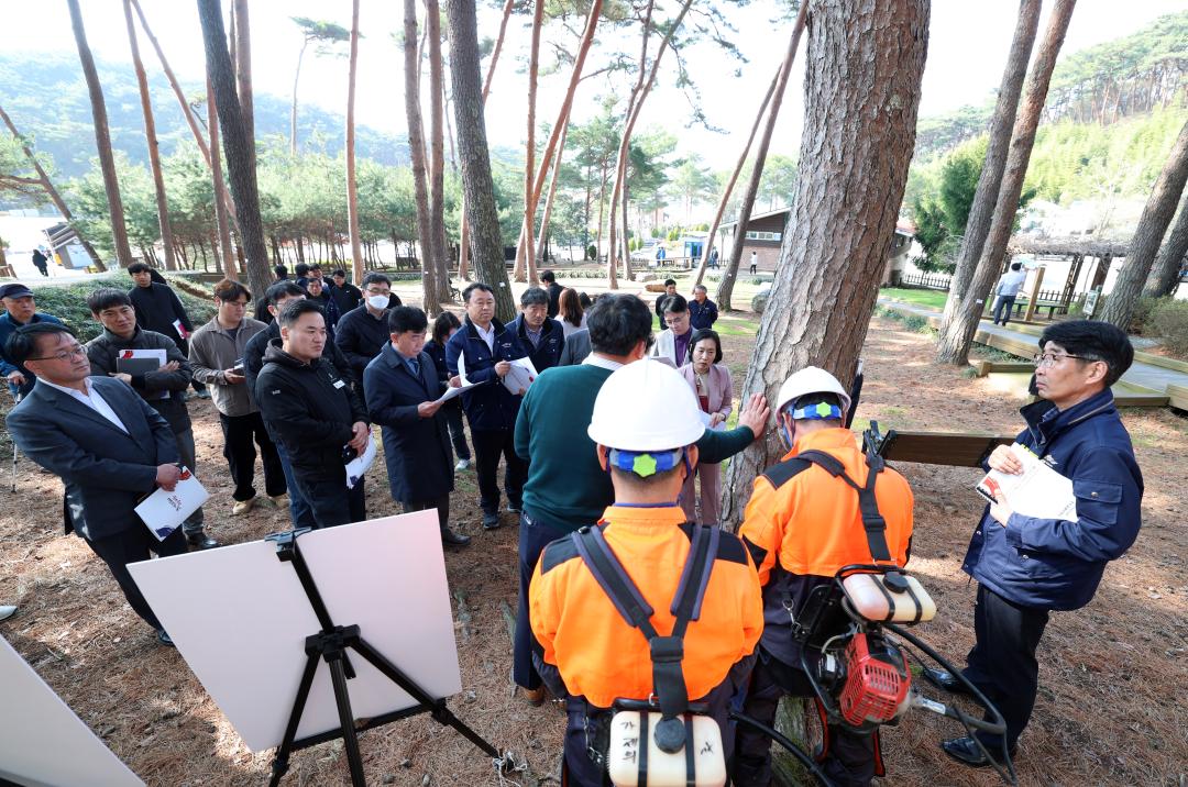 '제358회 임시회 보건복지환경위원회 현장방문' 게시글의 사진(170) '0415_안면도 수목원 현장방문26.jpg'