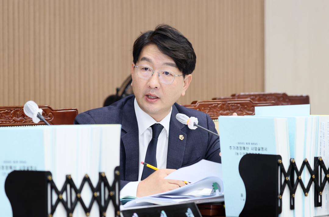 '제361회 임시회 제1차 예산결산특별위원회' 게시글의 사진(85) '250908_제361회 임시회 예결특위_96.JPG'