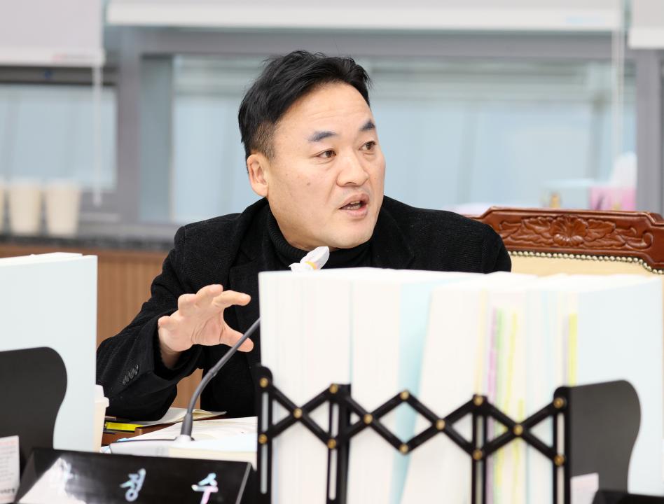 '제362회 정례회 제3차 예산결산특별위원회' 게시글의 사진(23) '251211_제3차 예산결산특별위원회_27.JPG'