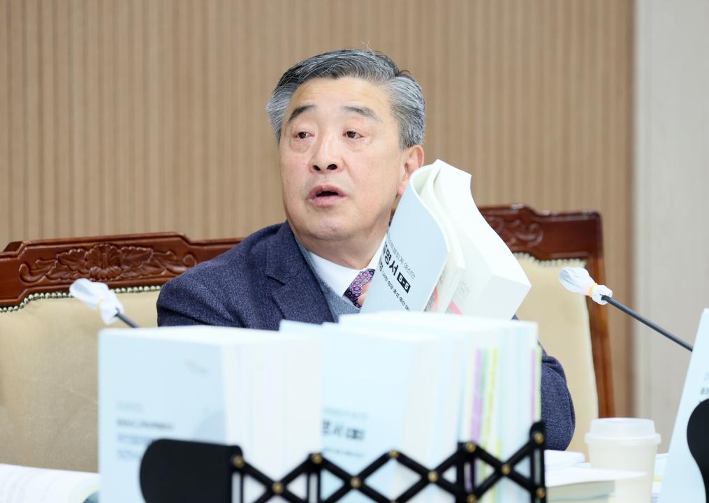 '제362회 정례회 제3차 예산결산특별위원회' 게시글의 사진(18) '251211_제3차 예산결산특별위원회_19.JPG'