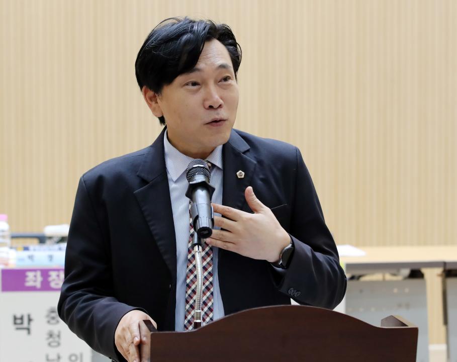 '박정수 의원 충청남도 프로야구장 건립 방안 모색 의정토론회' 게시글의 사진(13) '251103_충청남도 프로야구장 건립 방안 모색_12.jpg'