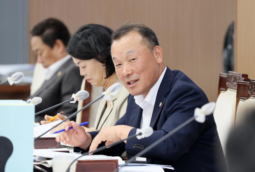 '제361회 임시회 제1차 예산결산특별위원회' 게시글의 사진(75) '250908_제361회 임시회 예결특위_82.JPG'