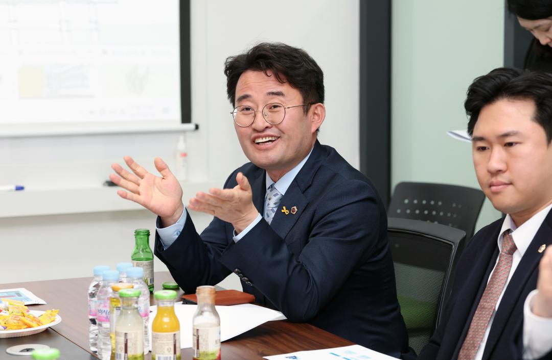 '제358회 임시회 기획경제위원회 현장방문' 게시글의 사진(69) '0416_인텍이앤씨 방문26.jpg'