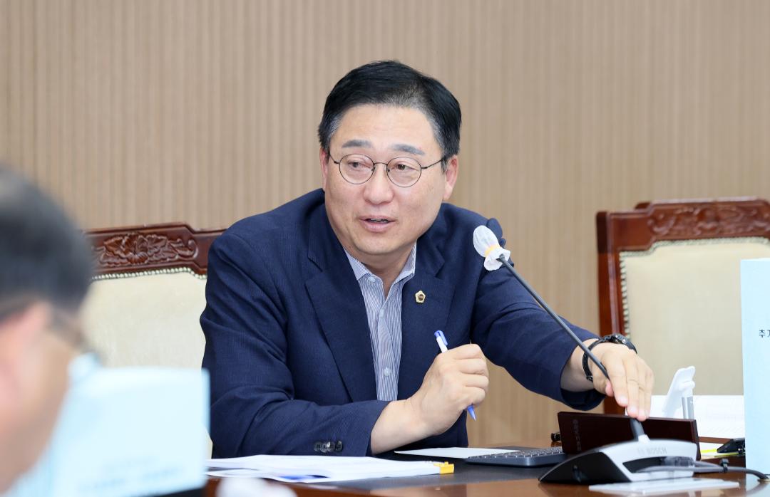 '제361회 임시회 제1차 예산결산특별위원회' 게시글의 사진(57) '250908_제361회 임시회 예결특위_61.JPG'