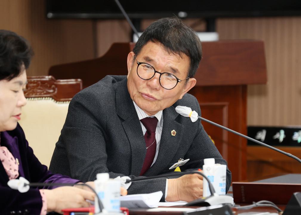 '제2차 군소음 피해지역 지원 특별위원회' 게시글의 사진(48) '251125_제2차 군소음 피해지역 지원 특별위원회_58.JPG'