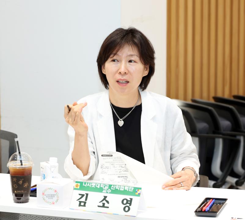 '음식 콘텐츠를 활용한 충남관광 활성화 연구모임(대표 이현숙 의원)' 게시글의 사진(29) '0703_음식콘텐츠를 활용한 충남관광 활성화 연구모임30.jpg'