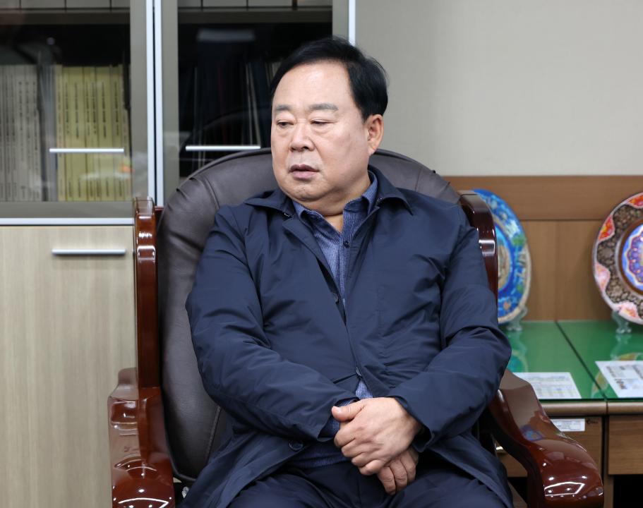 '제주특별자치도의회 교육위원회 충남도의회 방문' 게시글의 사진(28) '1104_제주도의회 교육위원회 방문47.jpg'