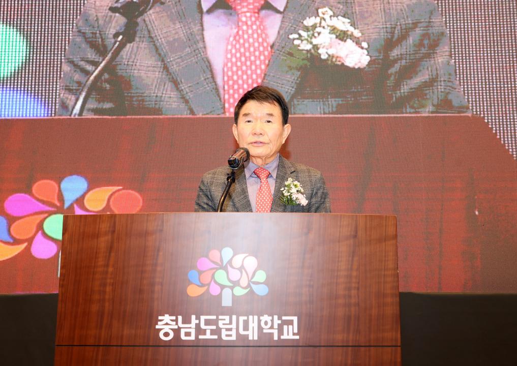 '충남도립대학교 제27회 학위수여식' 게시글의 사진(13) '260211_충남도립대학교 제27회 학위수여식 (19).JPG'