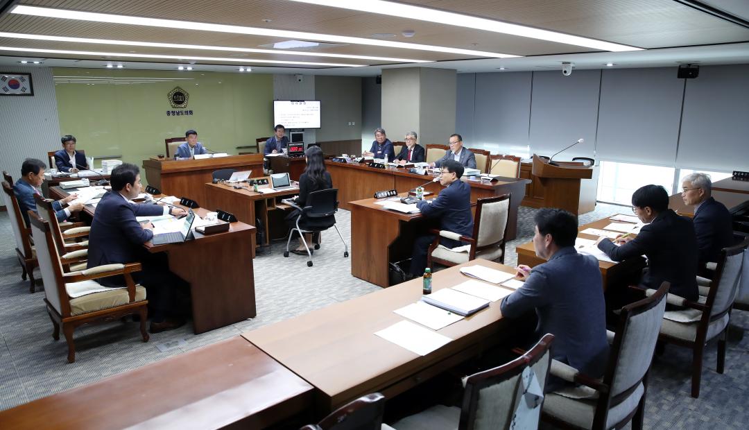 '제344회 임시회 농수산해양위원회(1차)' 게시글의 사진(1) '0510_농수해위01.jpg'