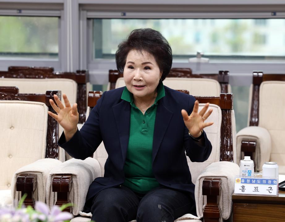'제8대 도의원 초청 간담회' 게시글의 사진(25) '0422_제8대 의원 초청 간담회25.jpg'