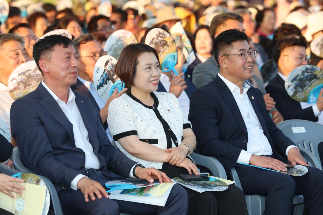'제18회 충청남도 후계농업경영인 대회' 게시글의 사진(43) '0703_충남후계농업경영인 대회48.jpg'