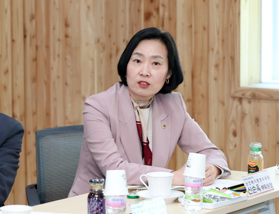 '제358회 임시회 보건복지환경위원회 현장방문' 게시글의 사진(111) '0415_원산도 자연휴양림 현장방문28.jpg'