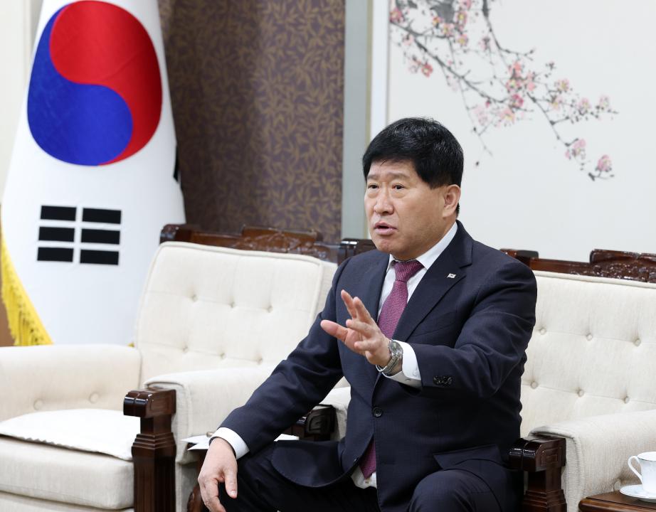 '충남가정어린이집연합회 회원 일행 접견' 게시글의 사진(23) '0319_충남가정어린이집 간담회28.jpg'
